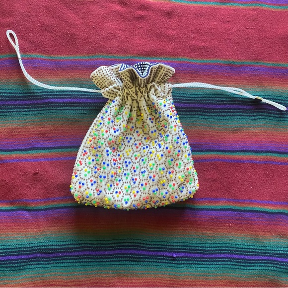 VTG 60’s Reversible handmade Candy dot Beaded handbag. Wristlet Sack Bag. USA - Picture 13 of 14